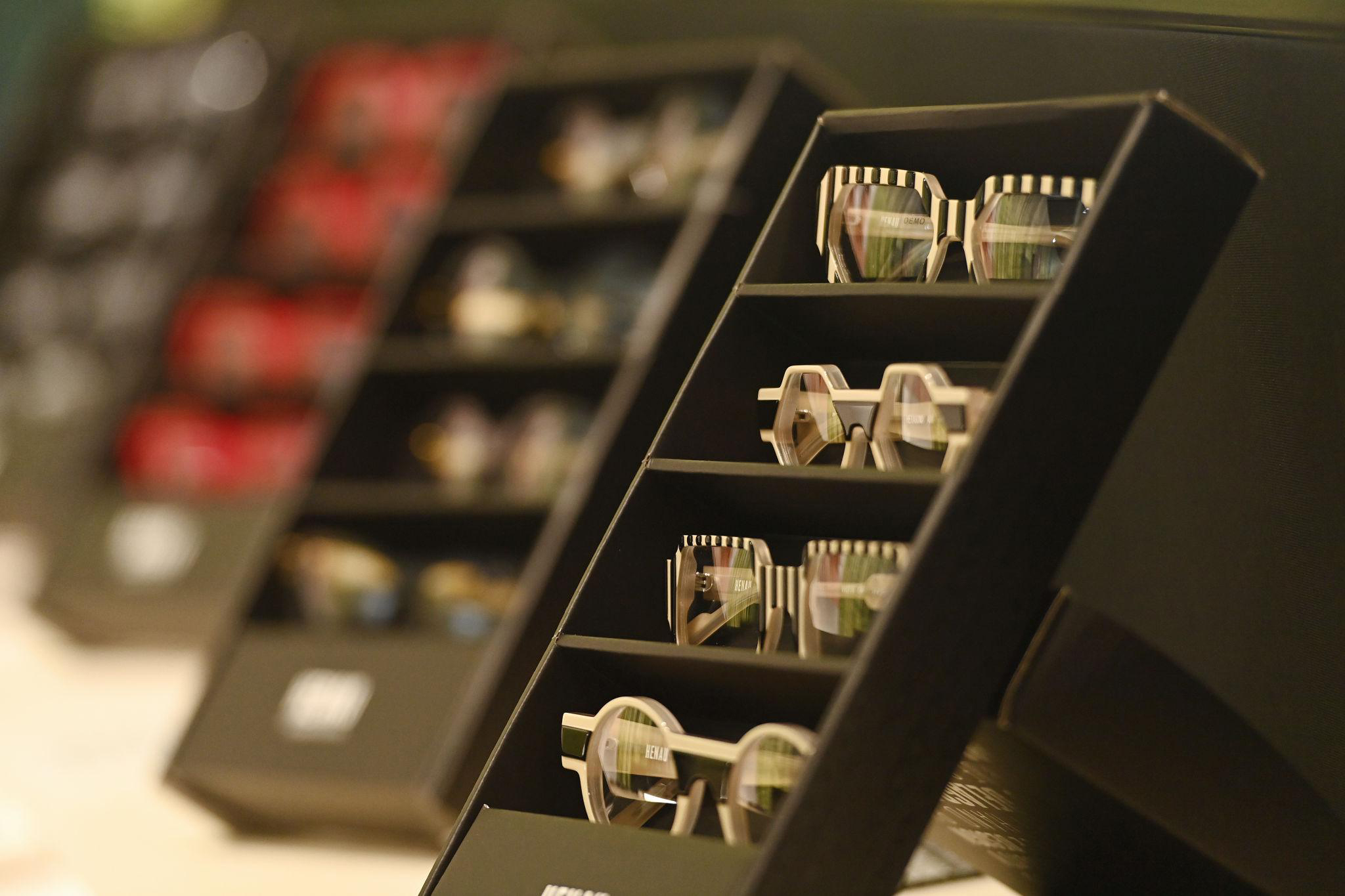 Zlineyewear,glasses,sunglasses,chinese glasses manufacturers,glasses oem,Wholesale glasses Zlineyewear,glasses,sunglasses,chinese glasses manufacturers,glasses oem,Wholesale glasses